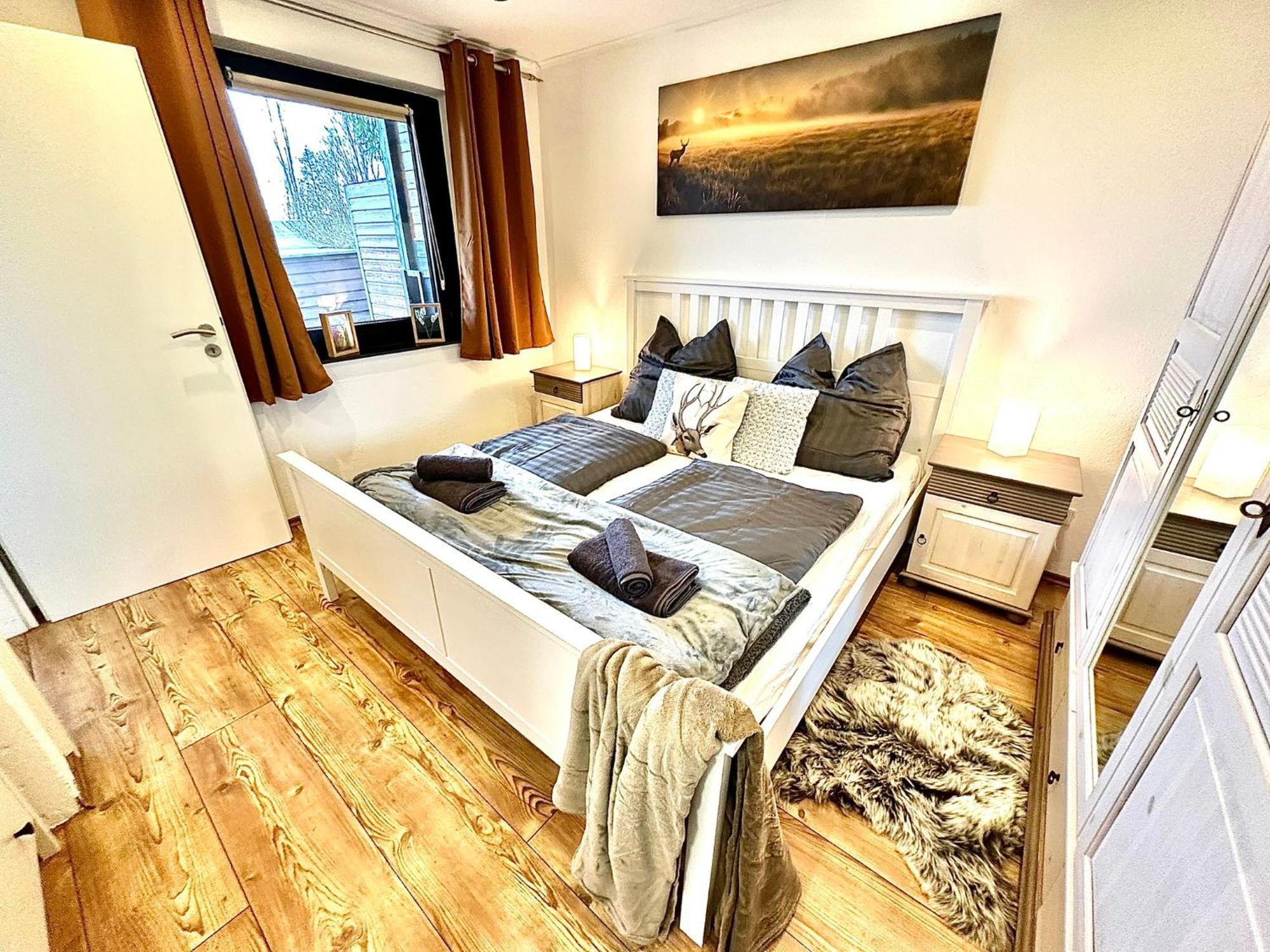 Gemuetliches Alpenblick Berg-Bungalow + Grosser Garten + Netflix! Schöfweg Екстериор снимка