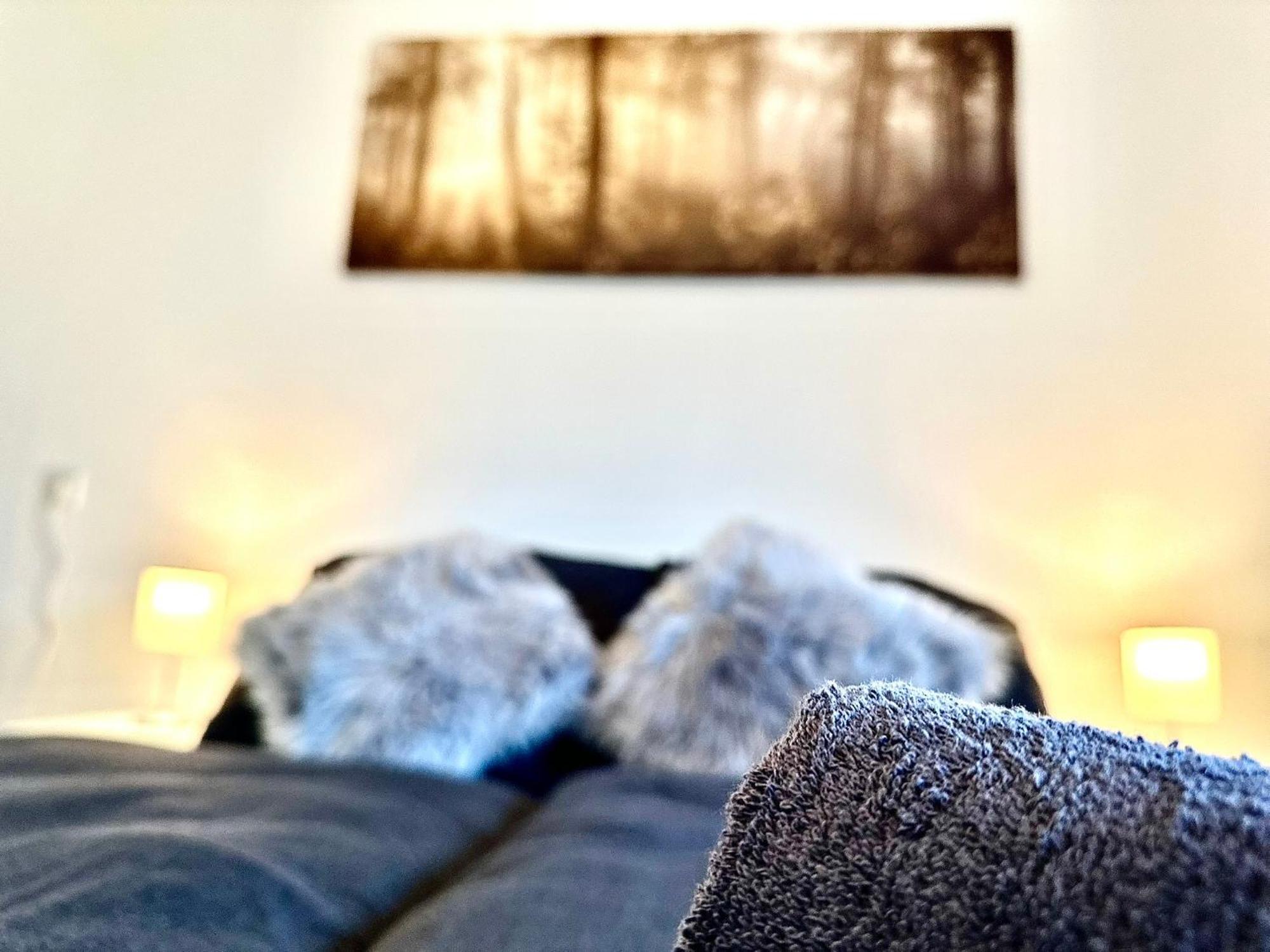 Gemuetliches Alpenblick Berg-Bungalow + Grosser Garten + Netflix! Schöfweg Екстериор снимка